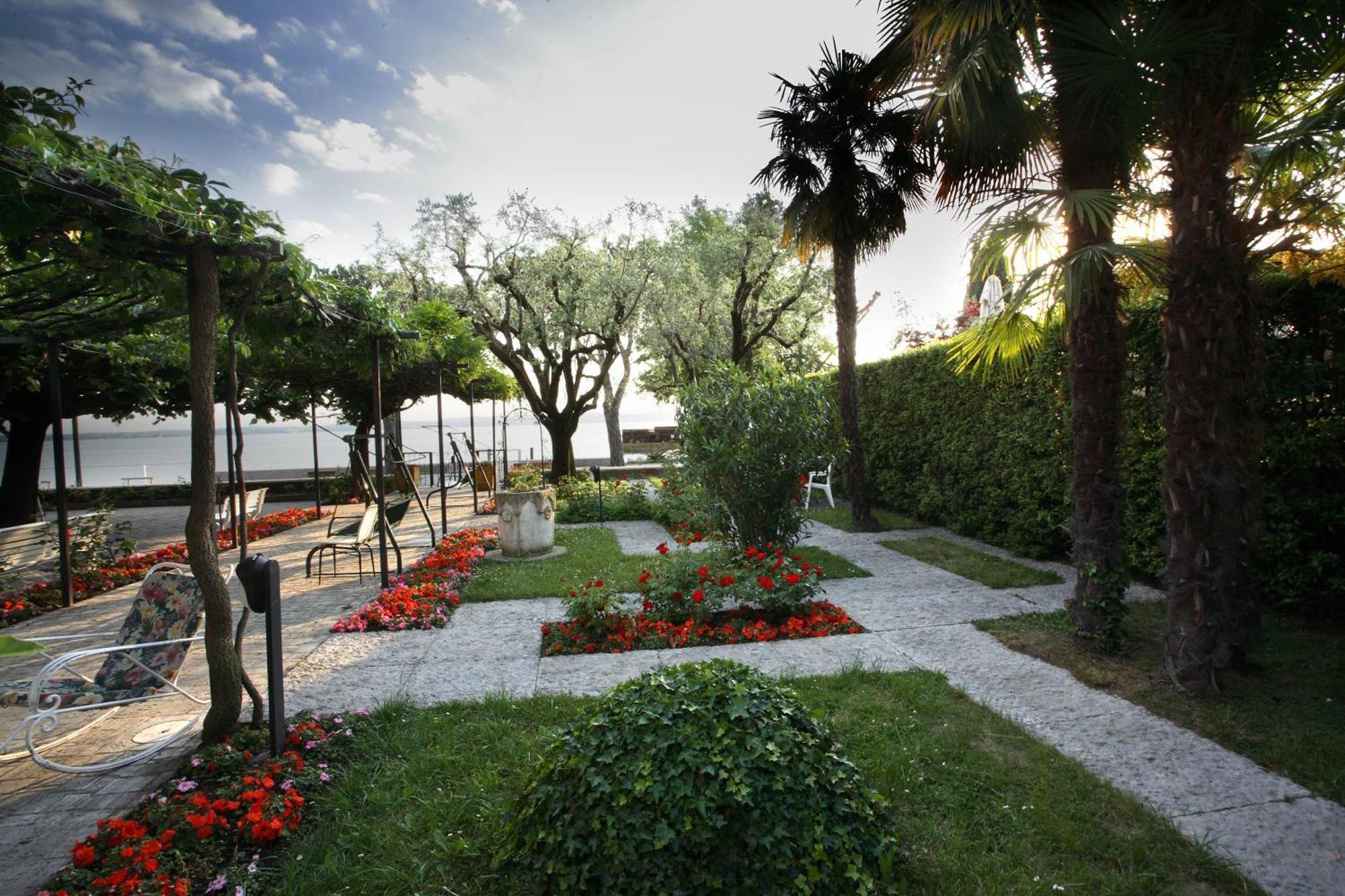 Hotel Giardino Sirmione Dış mekan fotoğraf