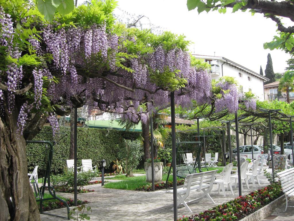 Hotel Giardino Sirmione Dış mekan fotoğraf