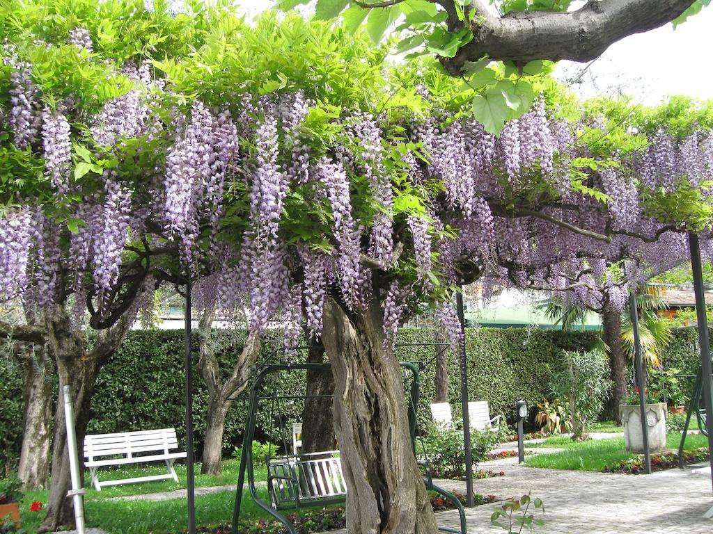 Hotel Giardino Sirmione Dış mekan fotoğraf